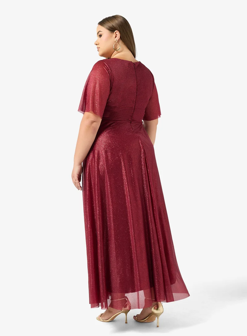 خزانة Plus Size Shimmer A-line Dress